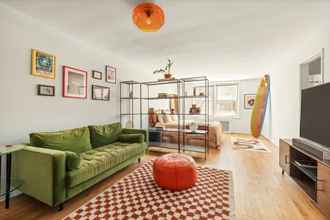 $215,000 | 133 Beach 120th Street, Unit 1C | Rockaway Park