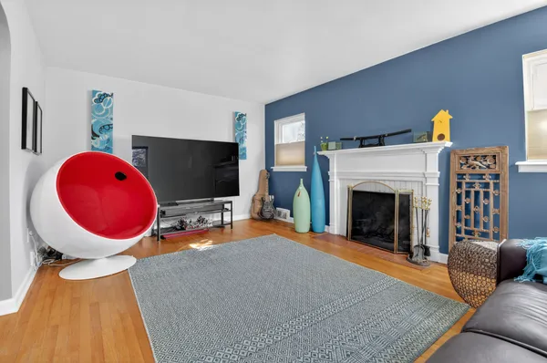 $869,000 | North Buchanan Street, Arlington, VA 22207