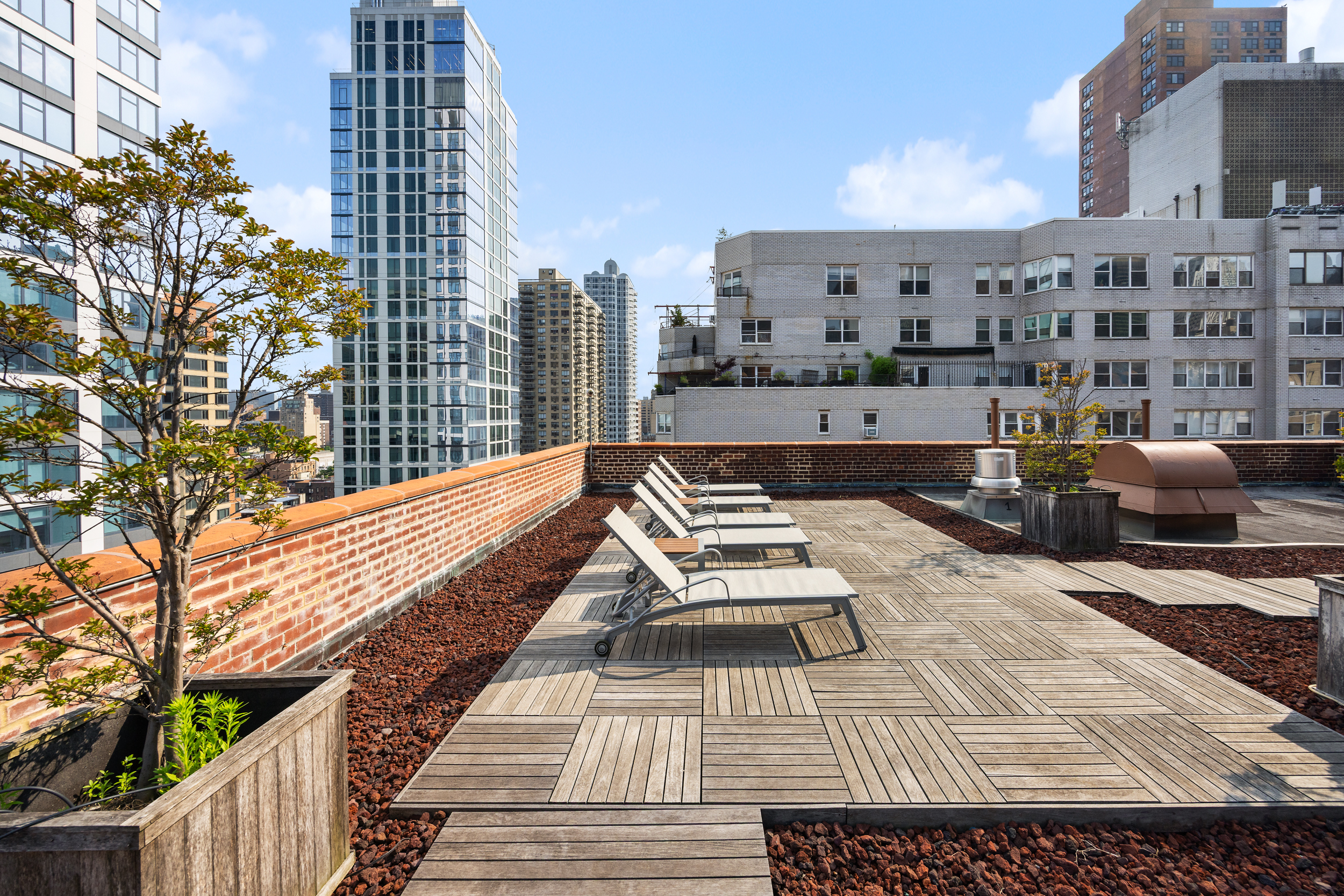 166 East 35th Street, Unit 5F Manhattan, NY 10016 - Photo 10 of 11 a view of balcony with seating space and city view