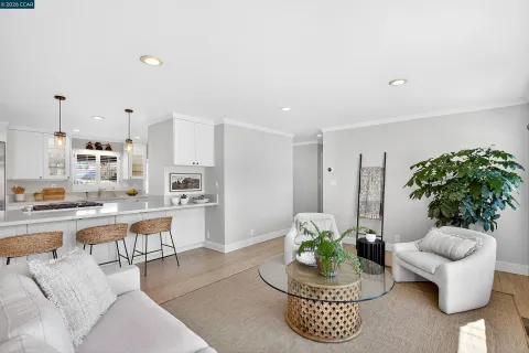 $1,649,000 | 19 Lance Court, Moraga, CA 94556