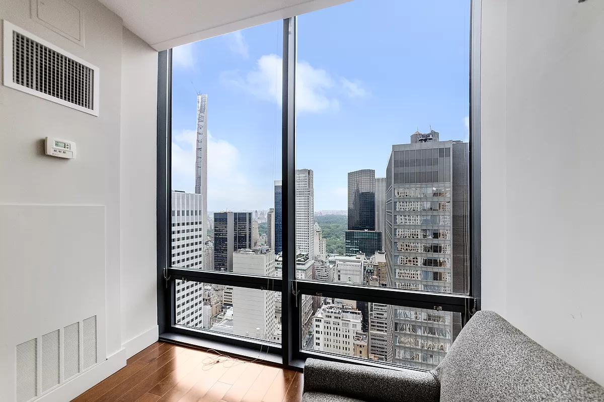 641 5th Avenue, Unit 37D Manhattan, NY 10022 - Photo 4 of 12