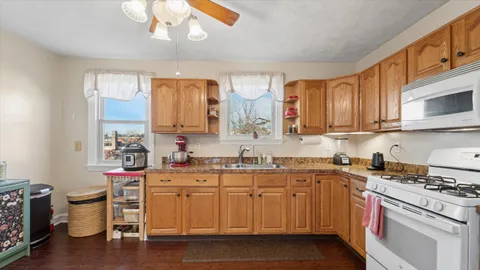 $240,000 | 8016 Arlington Avenue, Upper Darby, PA 19082