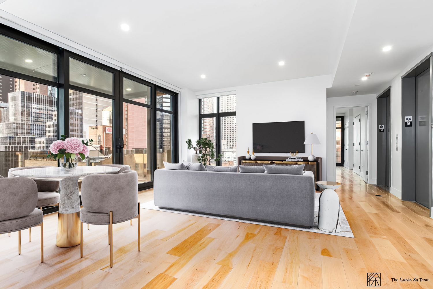 Calvin Xu, Real Estate Agent Compass