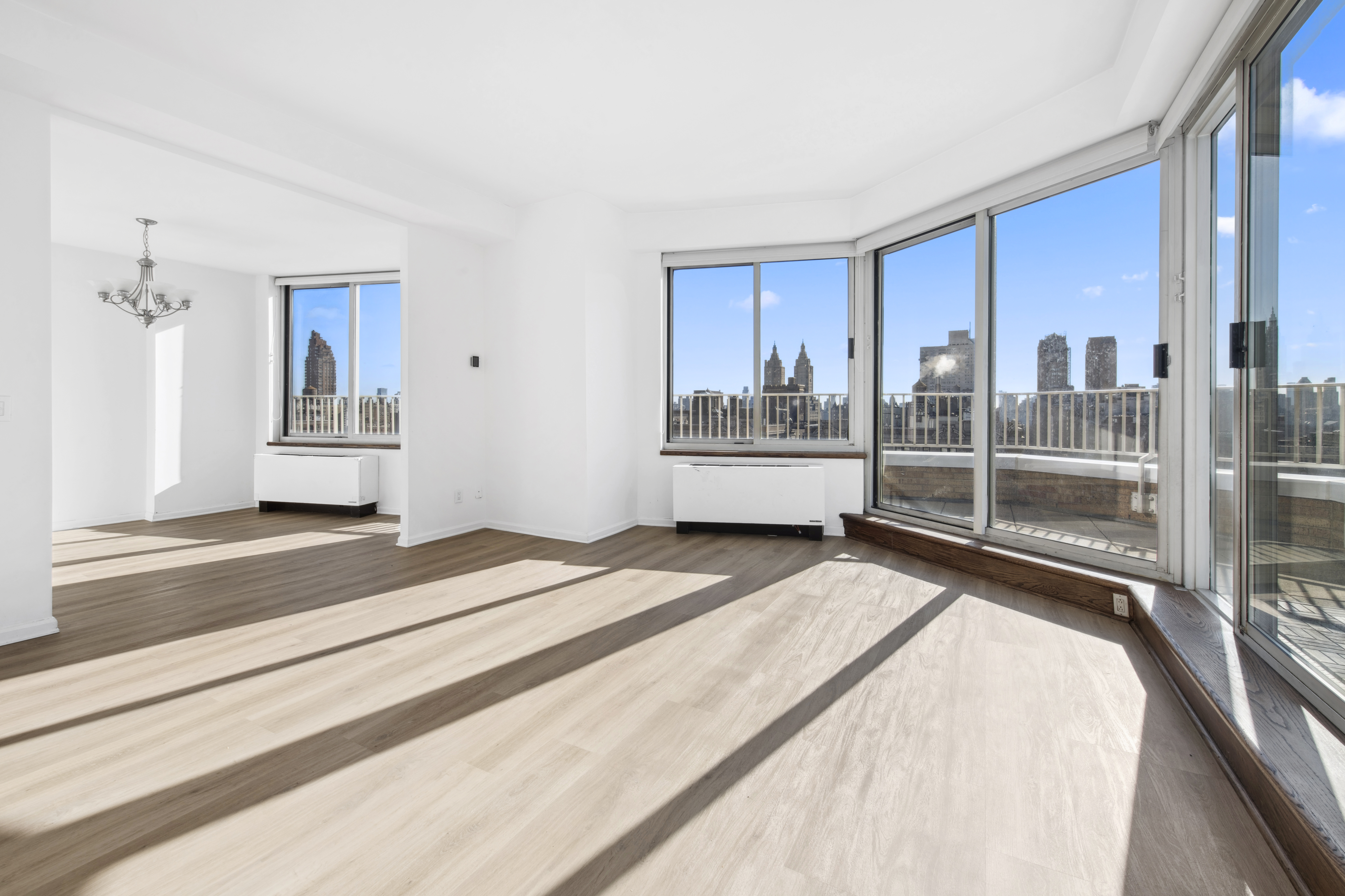 201 West 72nd Street, Unit 18A Manhattan, NY 10023 - Photo 4 of 14