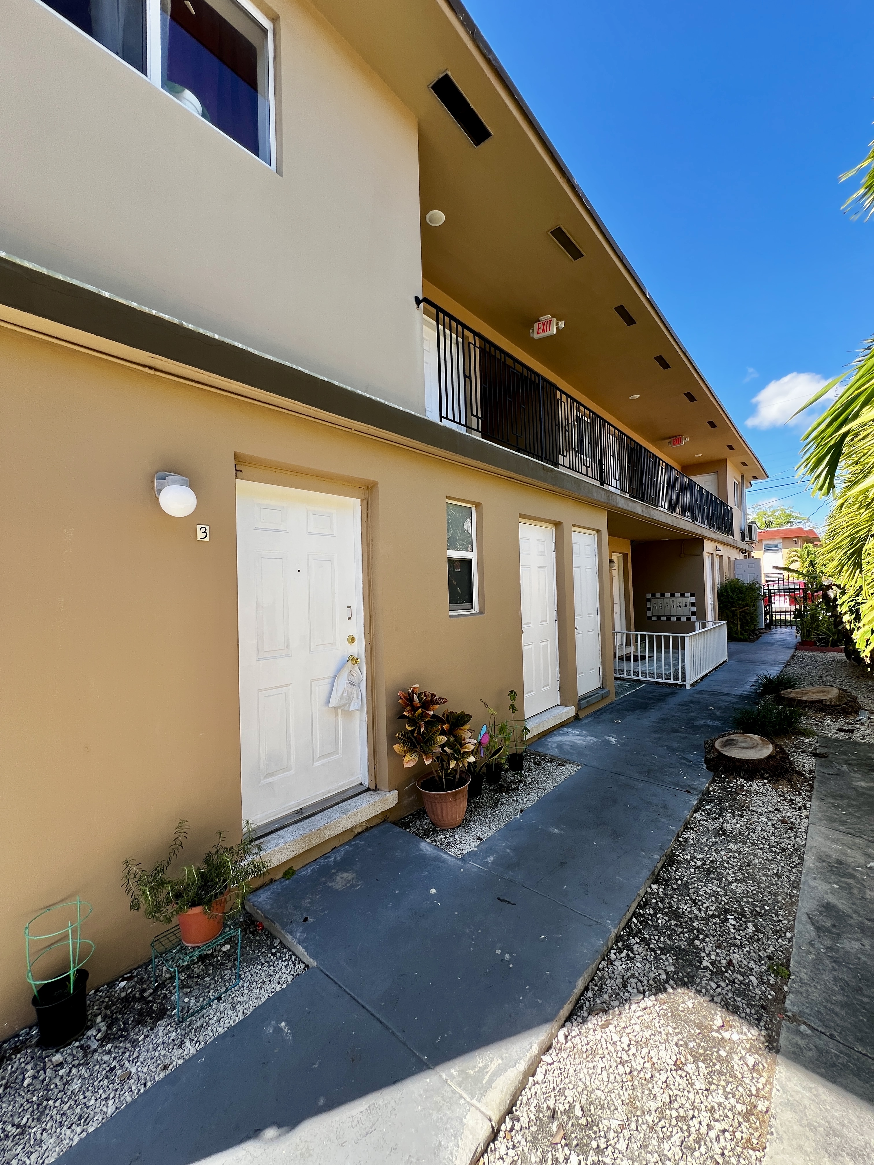 1836 Southwest 6th Street Miami, FL 33135 - Photo 12 of 19