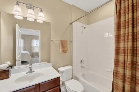 $1,400,000 | 6200 Guilford Drive, Alexandria, VA 22310