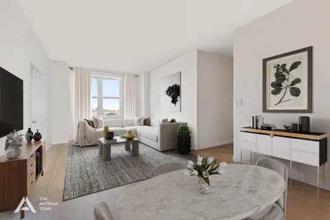 $899,000 | 60 Oceana Drive West, Unit 10A | Brighton Beach