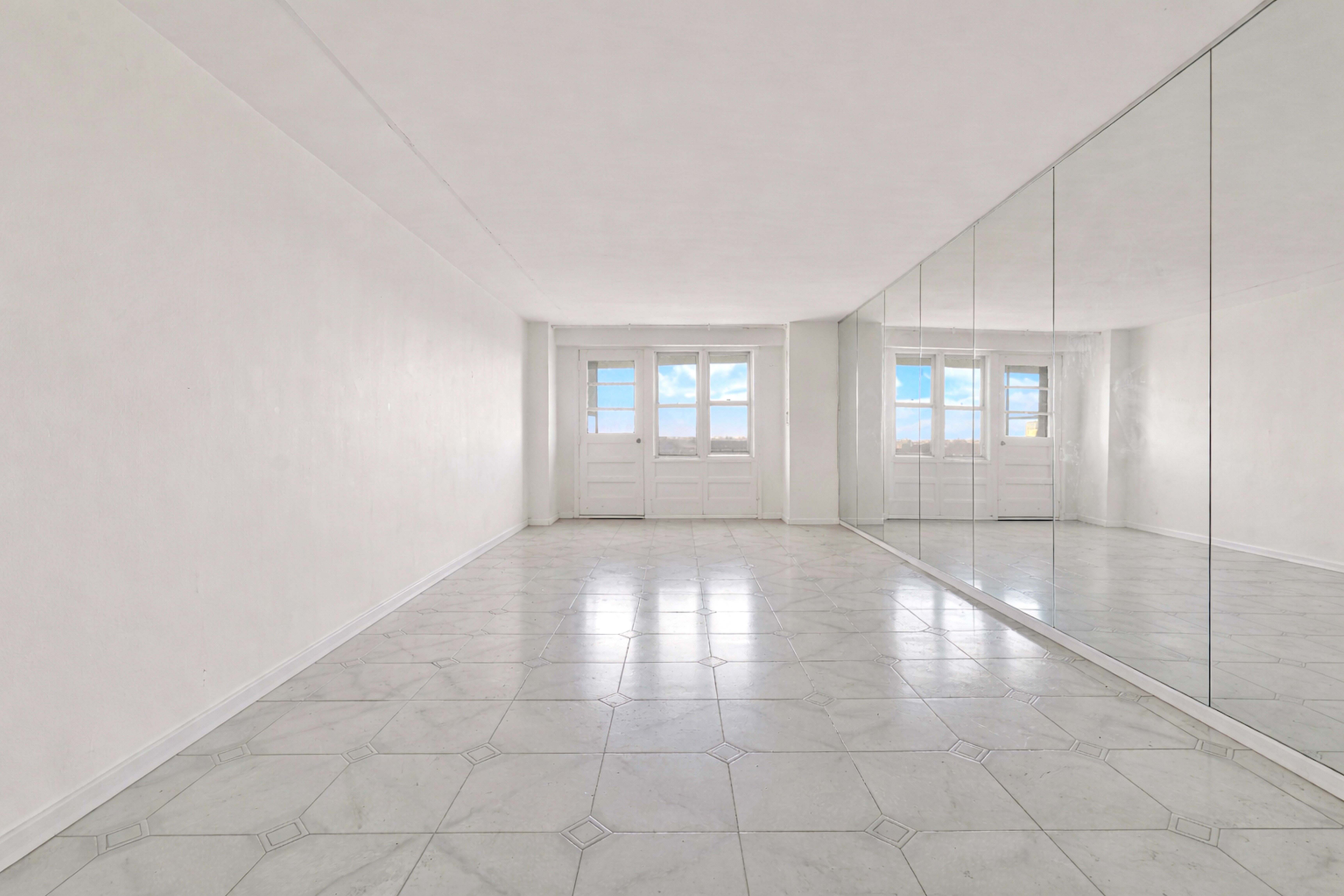 370 Ocean Parkway, Unit 8H Brooklyn, NY 11218 - Photo 7 of 42