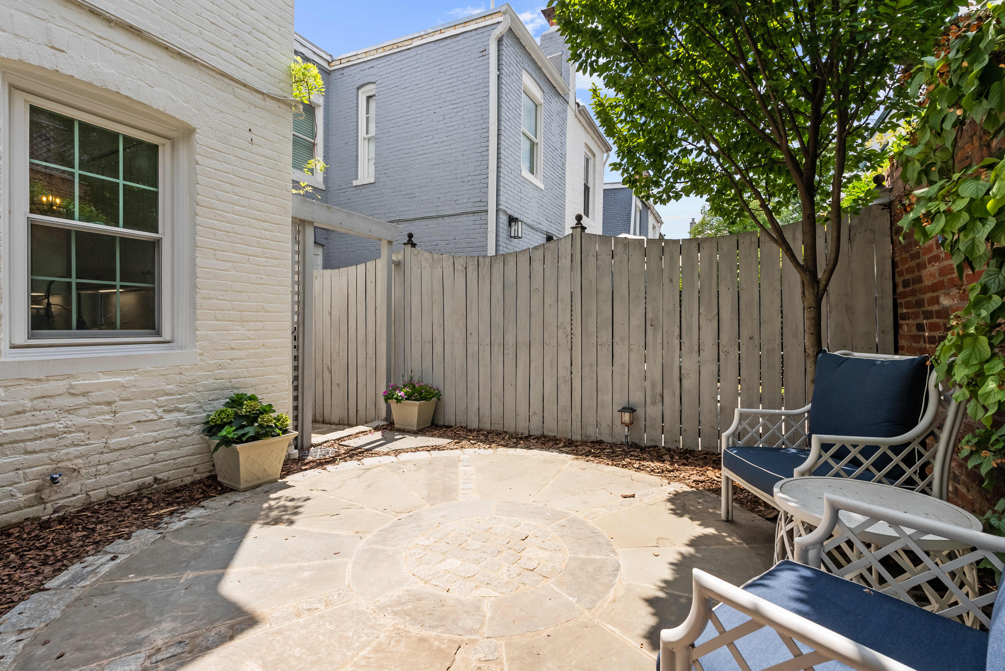 3421 O Street Northwest Washington, DC 20007 - Photo 28 of 35