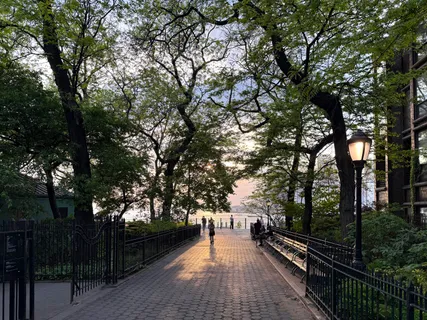 $999,000 | 8 Pierrepont Street, Unit 3 | Brooklyn Heights