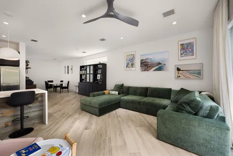 $1,250,000 | 2931 Southwest 27th Terrace, Miami, FL 33133