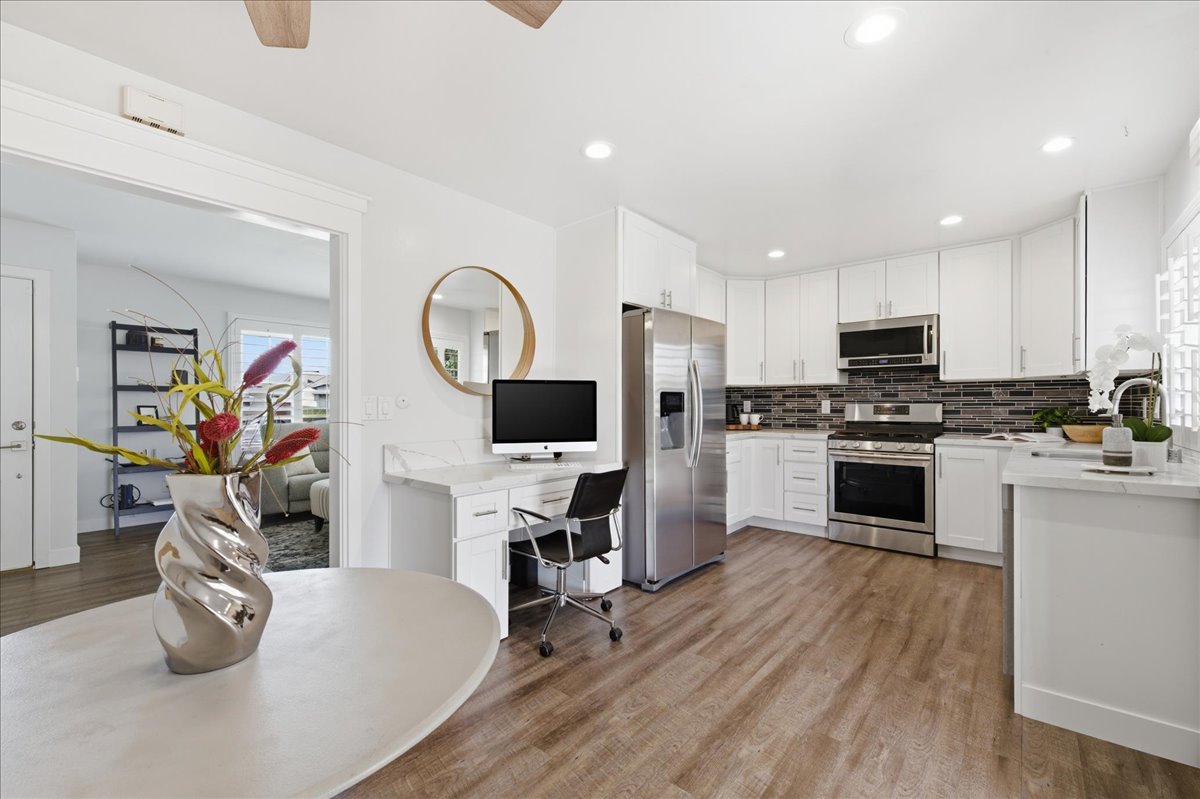 7843 Jade Coast Road San Diego, CA 92126 - Photo 9 of 25