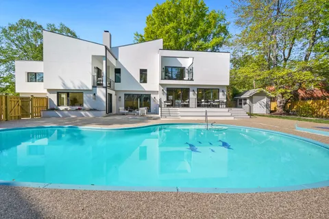 $3,299,000 | 7301 Marbury Road, Bethesda, MD 20817