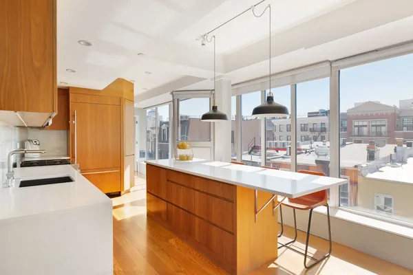 $2,499,000 | 142 North 1st Street, Unit PH | Williamsburg