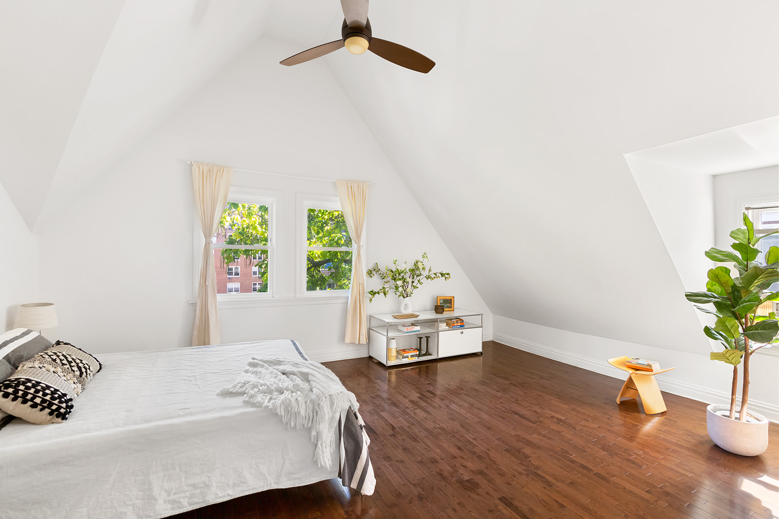 398 Westminster Road Brooklyn, NY 11218 - Photo 5 of 17