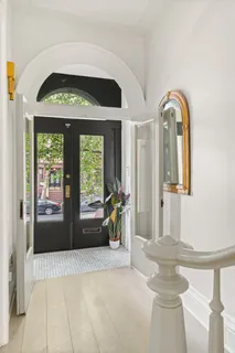 $6,000,000 | 265 6th Avenue | Park Slope