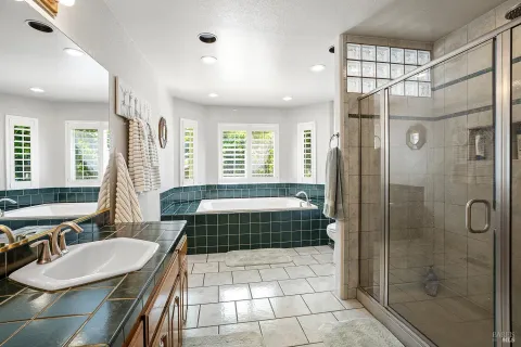 $1,150,000 | 1560 Crane Terrace, Ukiah, CA 95482