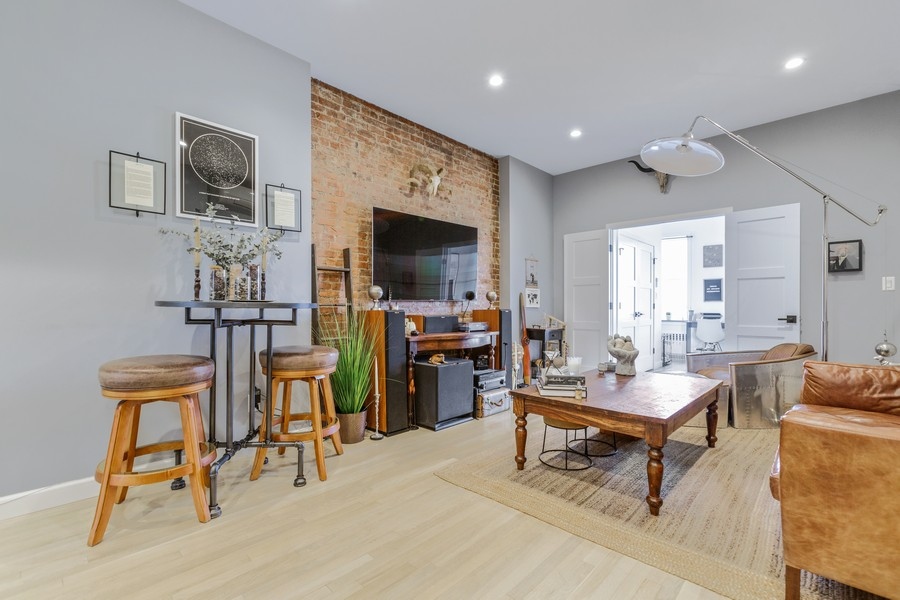 106 B Nassau Avenue, Unit 3 Brooklyn, NY 11222 - Photo 2 of 10