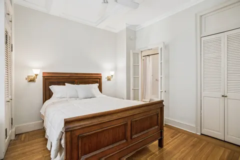 $675,000 | 1060 Park Avenue, Unit 3A | Upper East Side