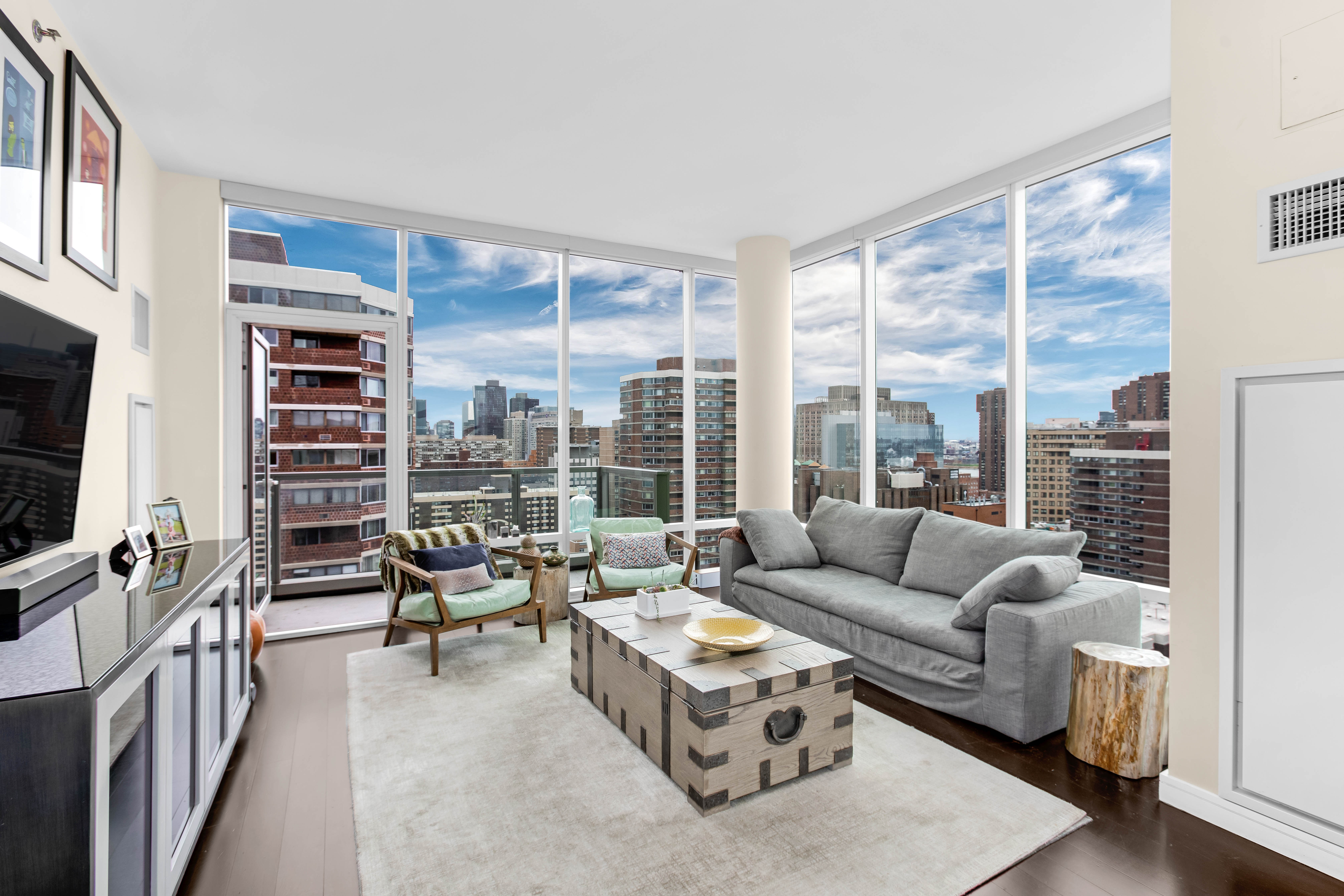 300 East 23rd Street, Unit PHA Manhattan, NY 10010 - Photo 4 of 11