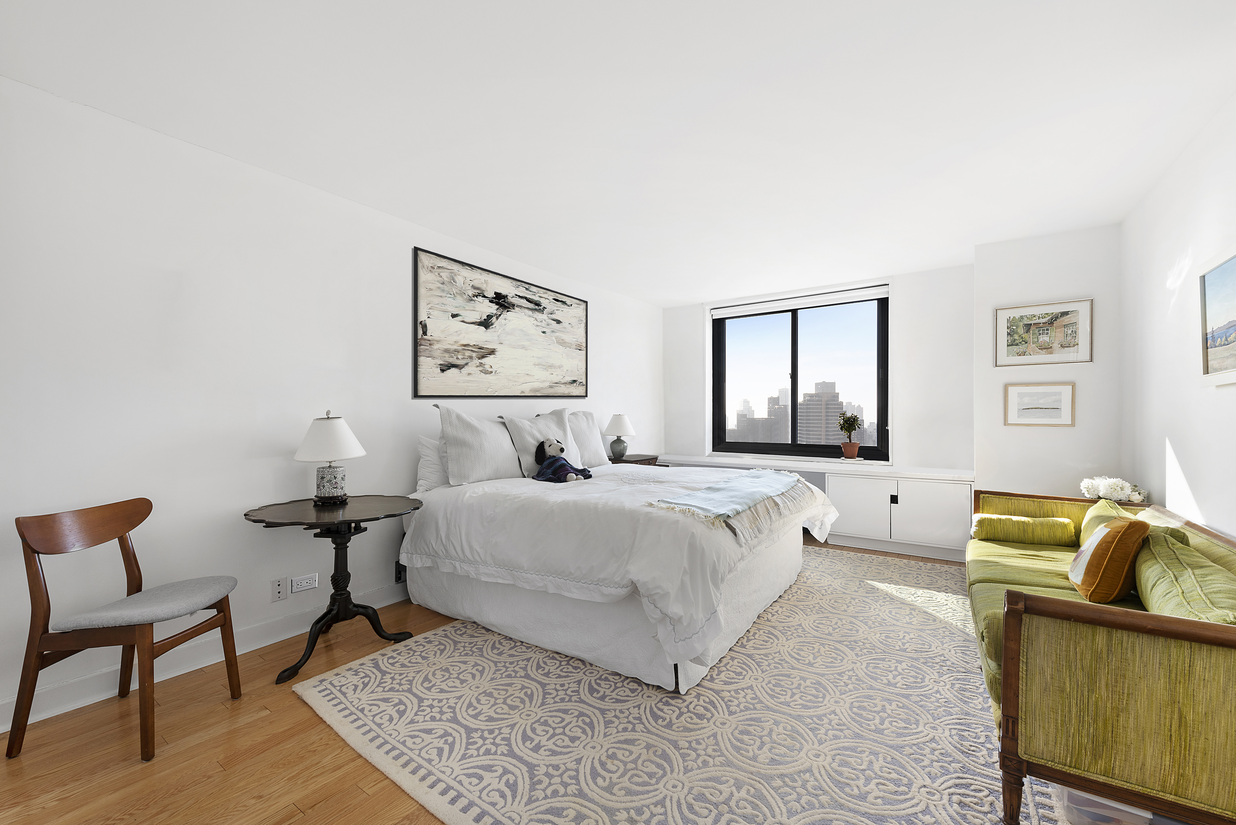 40 East 94th Street, Unit 27A Manhattan, NY 10128 - Photo 5 of 12