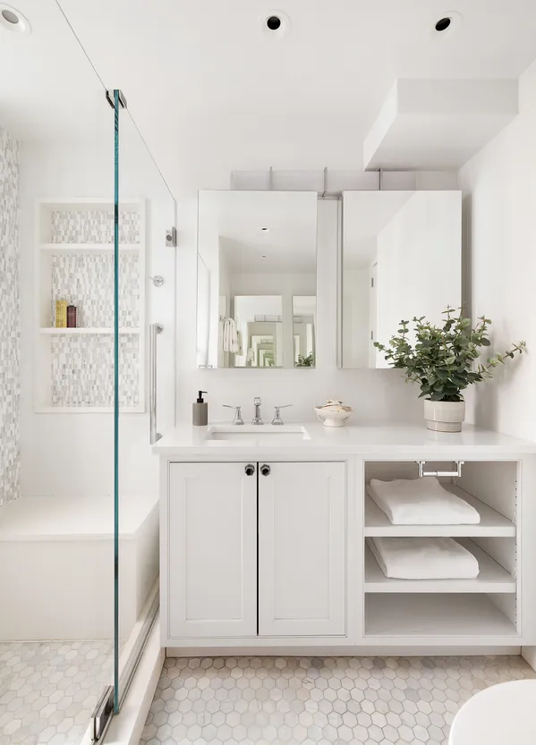 $2,200,000 | 455 East 86th Street, Unit 20E | Upper East Side