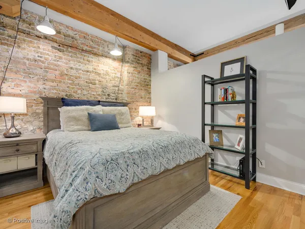 $369,000 | 1344 West Madison Street, Unit 201, Chicago, IL 60607