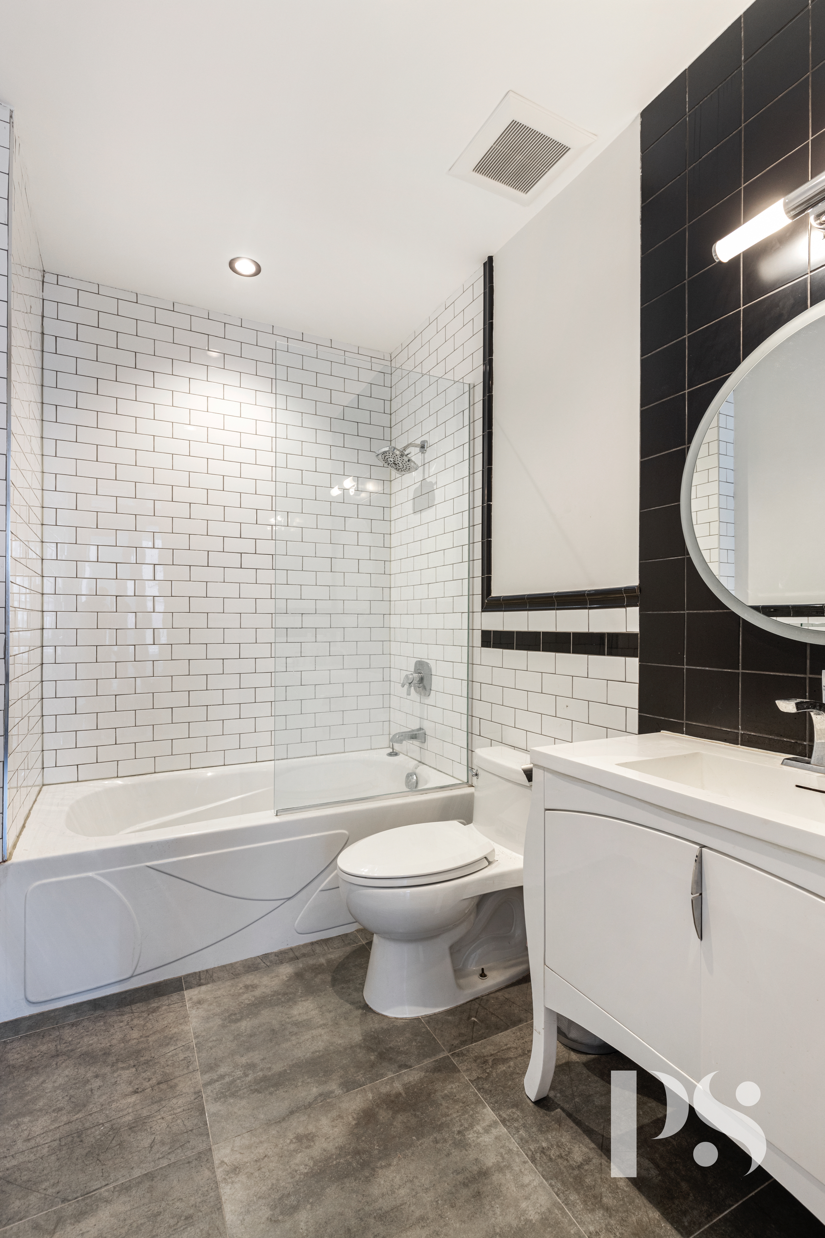 2 Wooster Street, Unit 3L Manhattan, NY 10013 - Photo 4 of 5