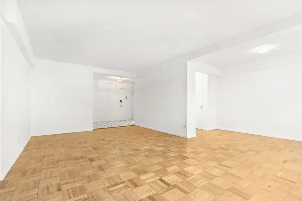 $3,600 | 333 East 46th Street, Unit 8C | Midtown East