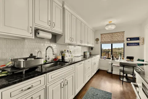 $915,000 | 3101 New Mexico Avenue Northwest, Unit 1001, Washington, DC 20016