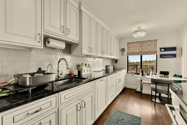 $915,000 | 3101 New Mexico Avenue Northwest, Unit 1001, Washington, DC 20016