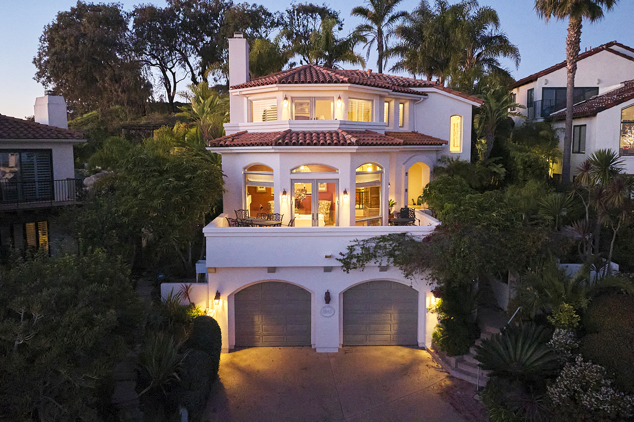 1643 La Vista Del Oceano Santa Barbara, CA 93109 - Photo 2 of 4