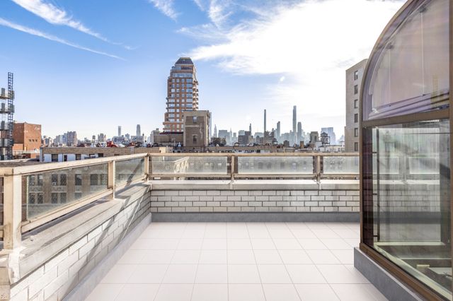 $3,995,000 | 11 East 86th Street, Unit PHA | Upper East Side