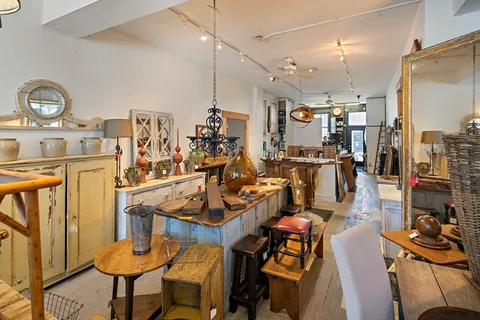 $10,500,000 | 148 Huron Avenue, Cambridge, MA 02138