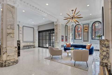 $5,999,000 | 235 West 75th Street, Unit 423 | Upper West Side