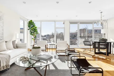 $1,795,000 | 764 Metropolitan Avenue, Unit 4A | Williamsburg