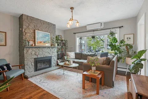 $625,000 | 137 Princeton Street, Unit 2, Boston, MA 02128