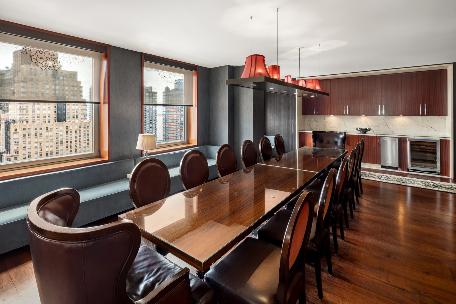 88 Greenwich Street, Unit 1605 Manhattan, NY 10006 - Photo 10 of 32 a dining room with furniture and window