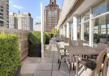 $845,000 | 200 East 66th Street, Unit A404 | Lenox Hill