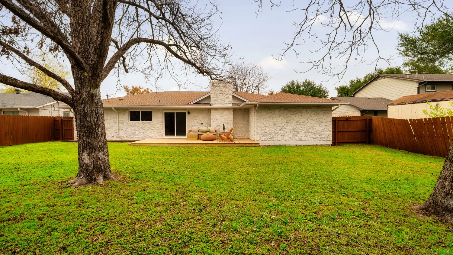 $749,000 | 3101 Val Drive, Austin, TX 78723