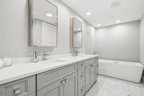 $1,650,000 | 377 West First Street, Unit 3, South Boston, MA 02127