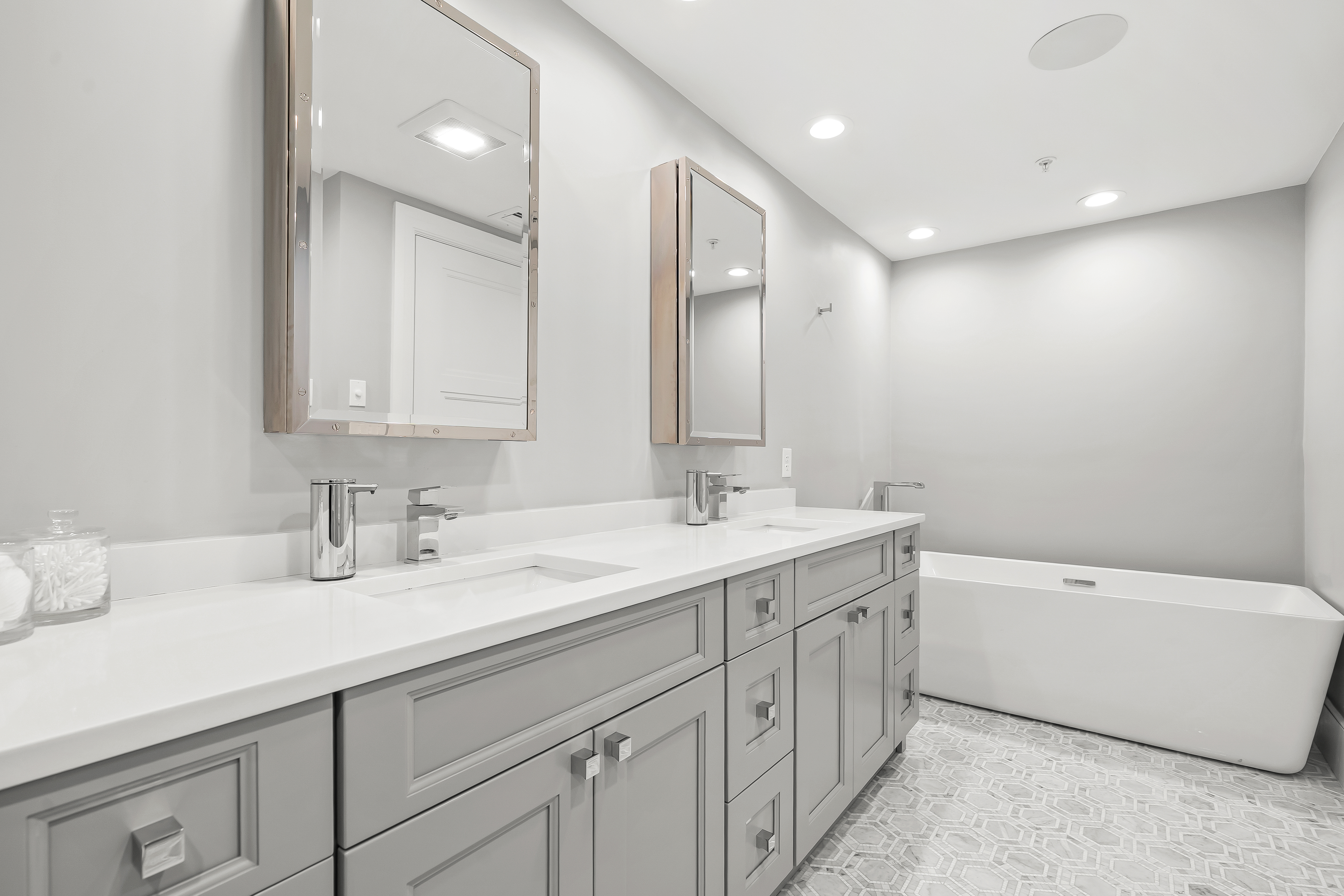 377 West First Street, Unit 3 South Boston, MA 02127 - Photo 13 of 23