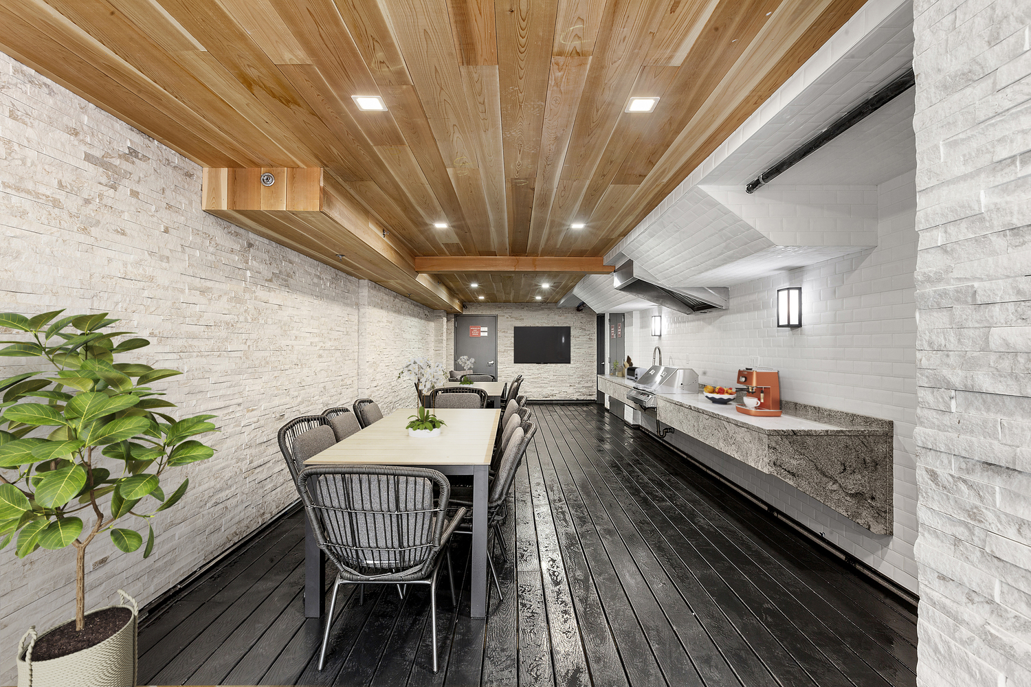 101 East 2nd Street, Unit 3A Manhattan, NY 10009 - Photo 13 of 14