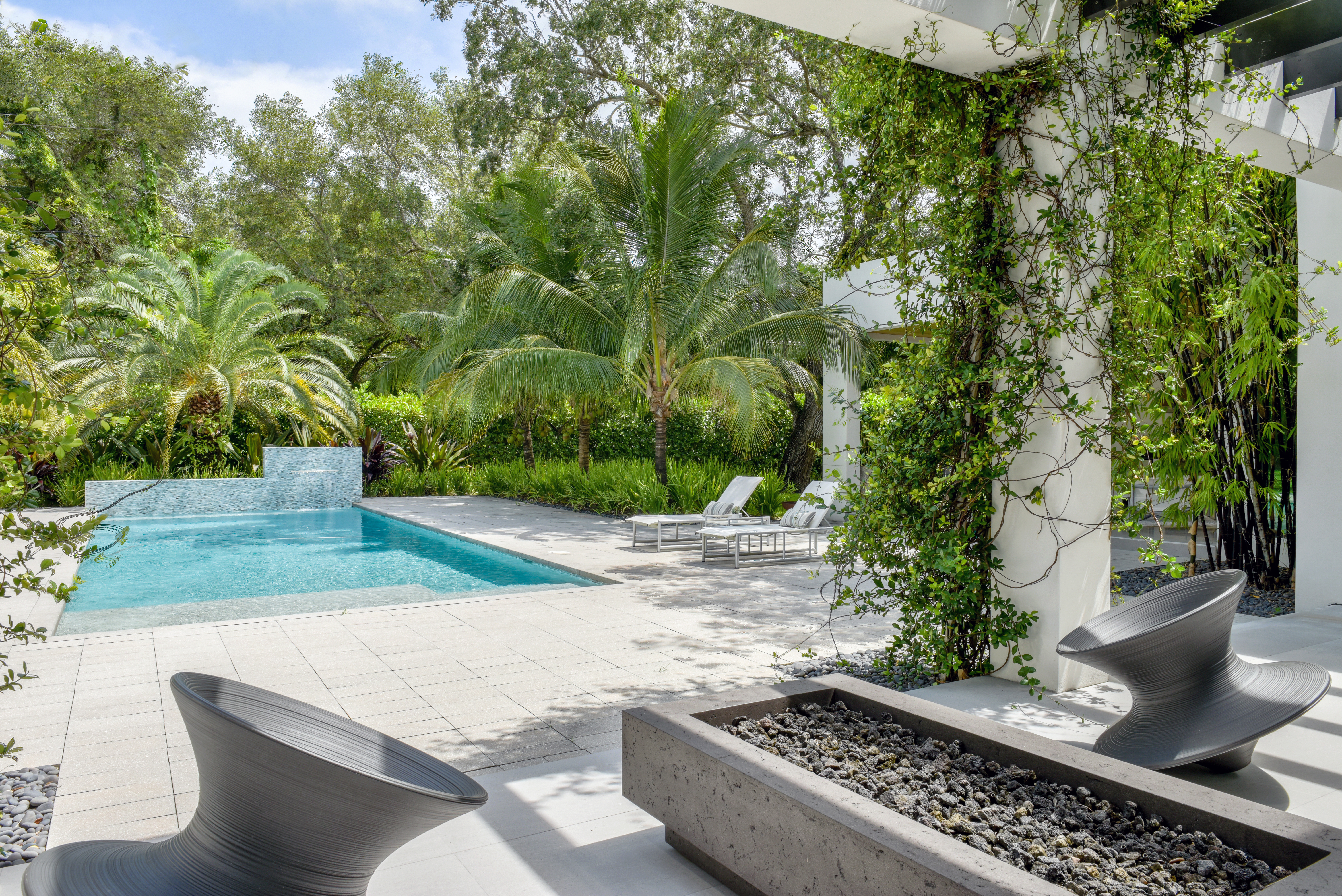 11050 Southwest 69th Avenue Miami, FL 33156 - Photo 12 of 33