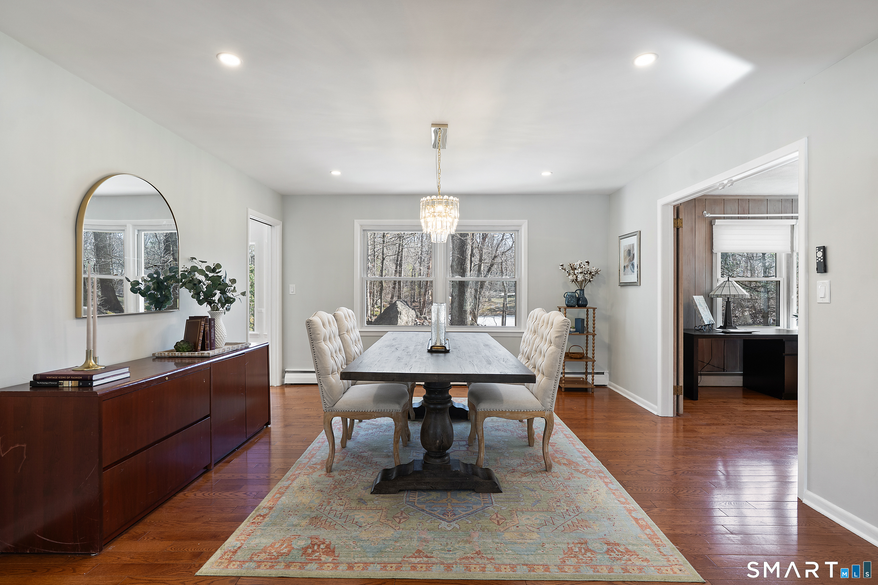 202 Fox Ridge Road Stamford, CT 06903 - Photo 6 of 40