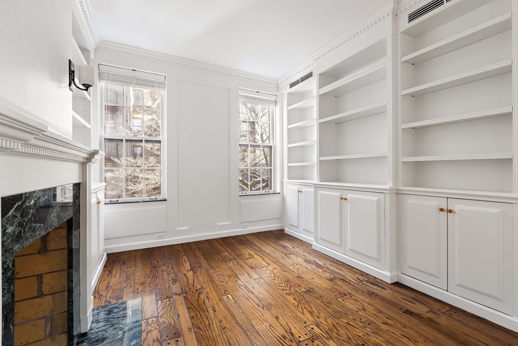 241 Waverly Place, Unit TRIPLEX Manhattan, NY 10014 - Photo 8 of 16