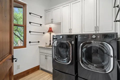 $3,989,999 | 808 Rivercliff Drive, Spicewood, TX 78669