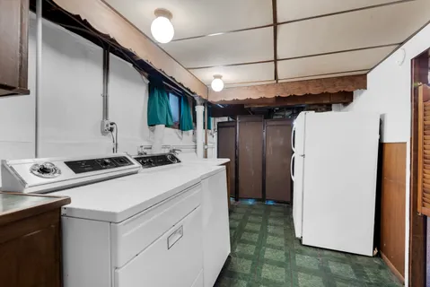 $645,000 | 63 Broadway, Bayonne, NJ 07002