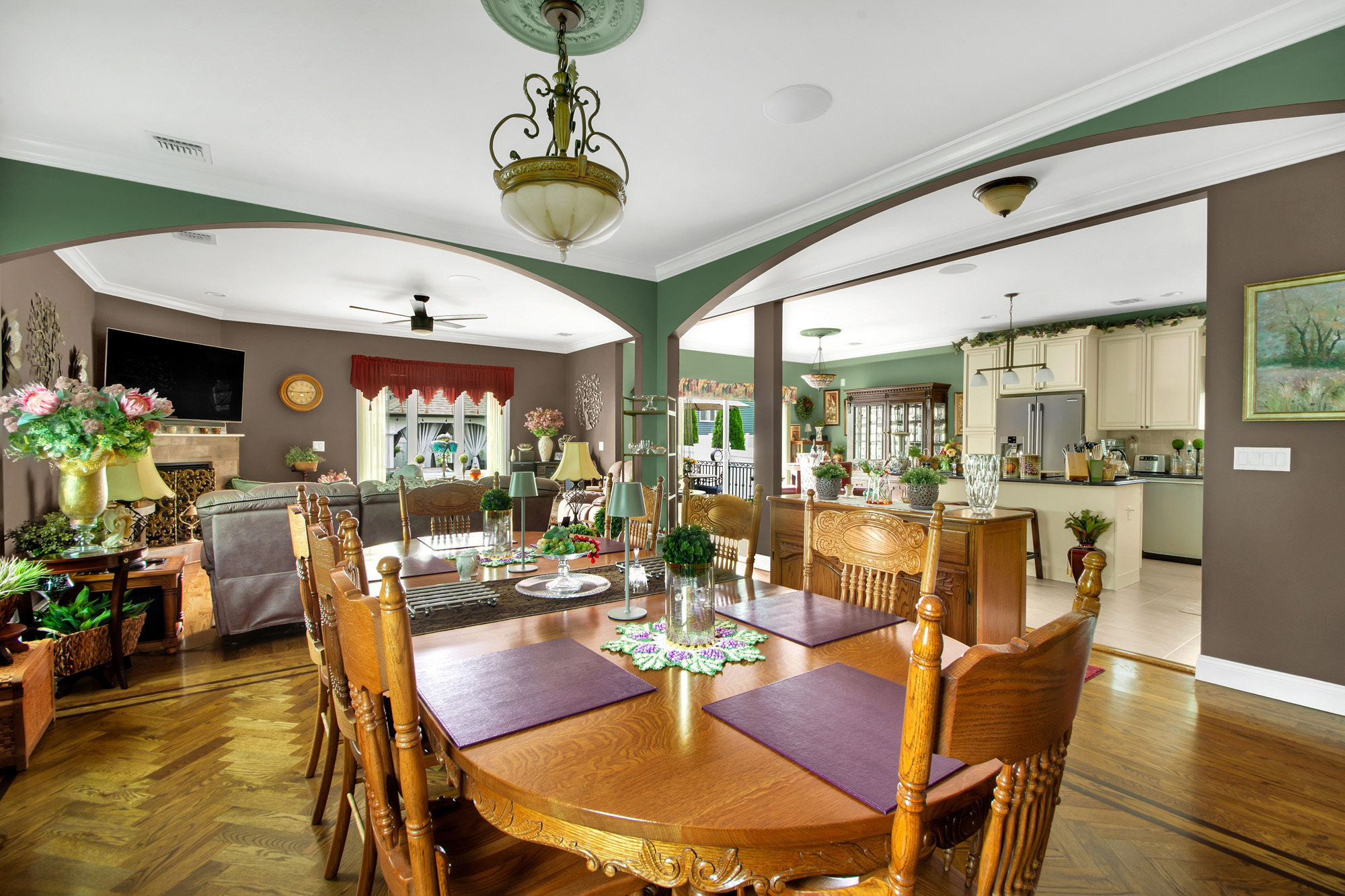 909 Jewett Avenue Staten Island, NY 10314 - Photo 11 of 65 a view of a dining room with furniture window and wooden floor