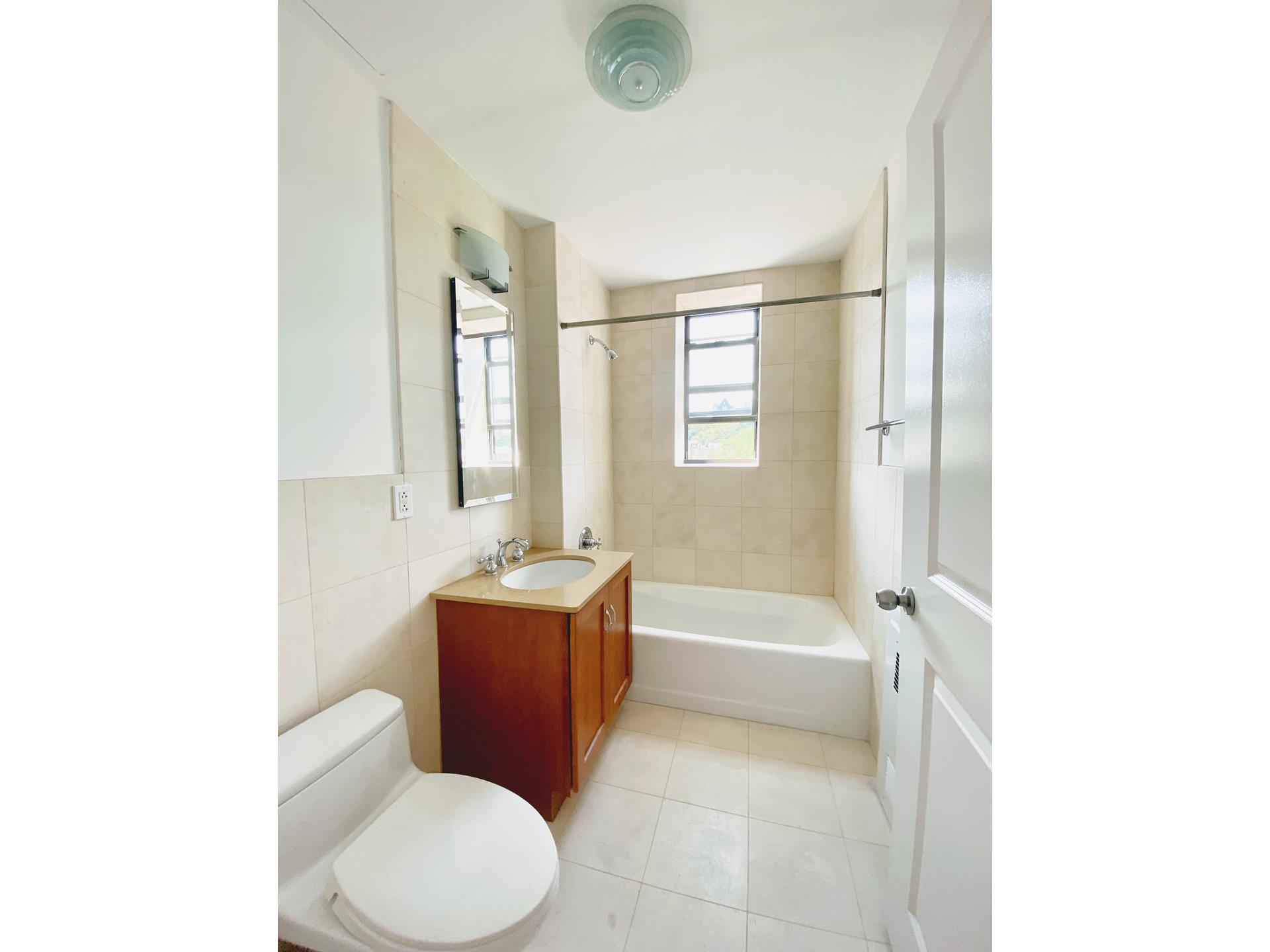 2601 Frederick Douglass Boulevard, Unit PH1 Manhattan, NY 10030 - Photo 23 of 26